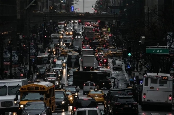 开不起车了！纽约成全美首个征收拥堵费城市：最少要掏108元 前沿资讯 第1张