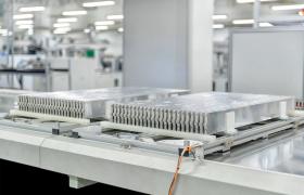 宁德时代首席科学家吴凯 2027年小批量生产全固态电池